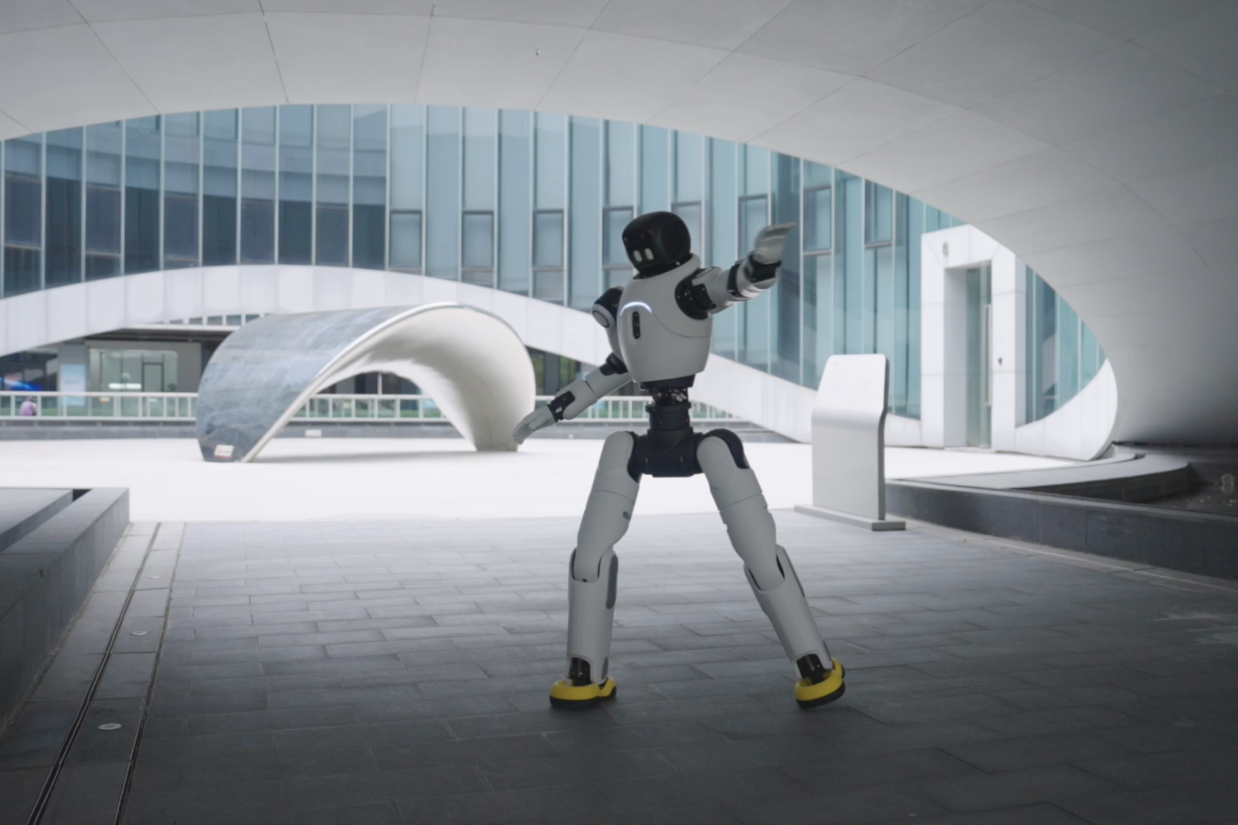 智元「灵创」平台来了！0 代码、0 门槛...